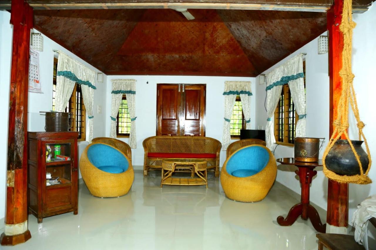 Valentine'S Rice Bowl Home Stay Alappuzha Extérieur photo