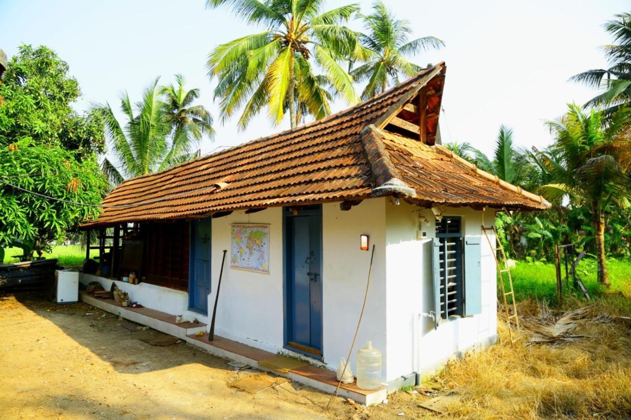 Valentine'S Rice Bowl Home Stay Alappuzha Extérieur photo
